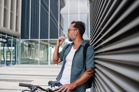 Ultimativer Ratgeber zum e shisha akkuträger mit Test, Sicherheitstipps und Kaufempfehlungen